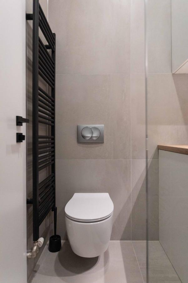 Modern And Design Apartment Near The Main Square ザグレブ エクステリア 写真