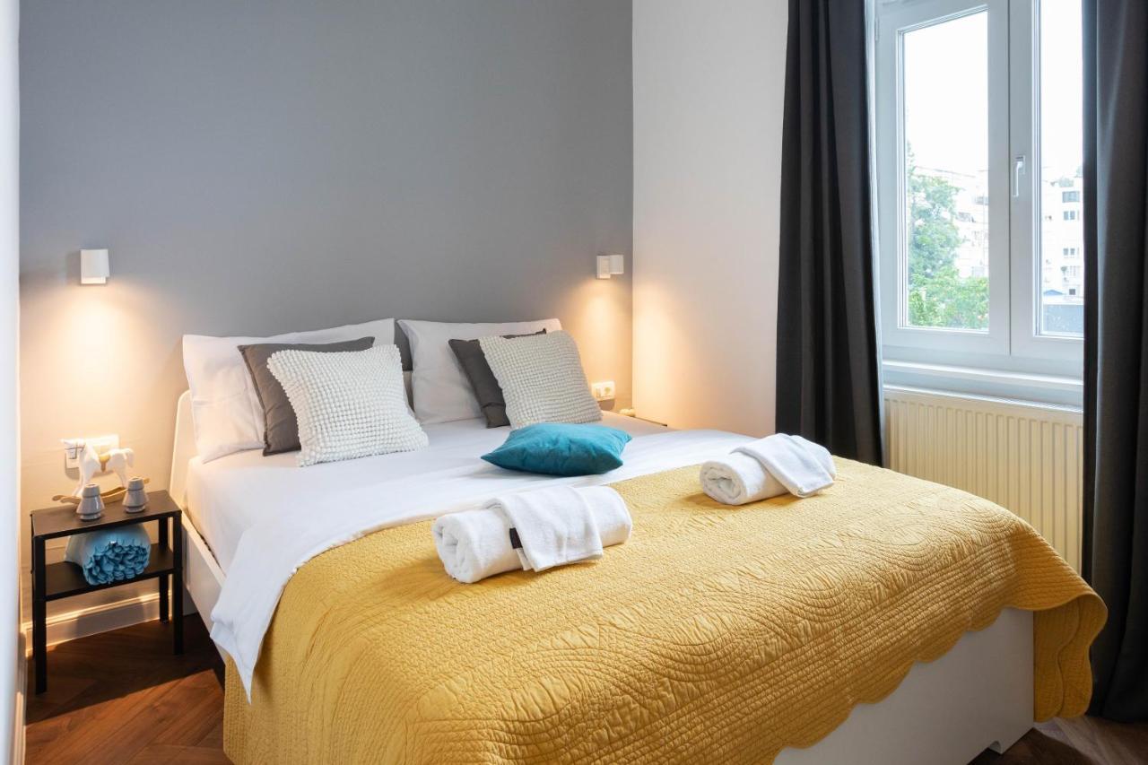 Modern And Design Apartment Near The Main Square ザグレブ エクステリア 写真