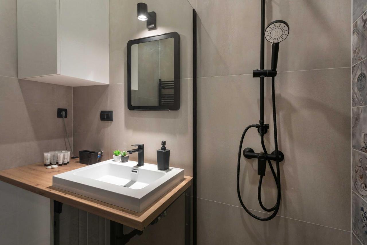 Modern And Design Apartment Near The Main Square ザグレブ エクステリア 写真